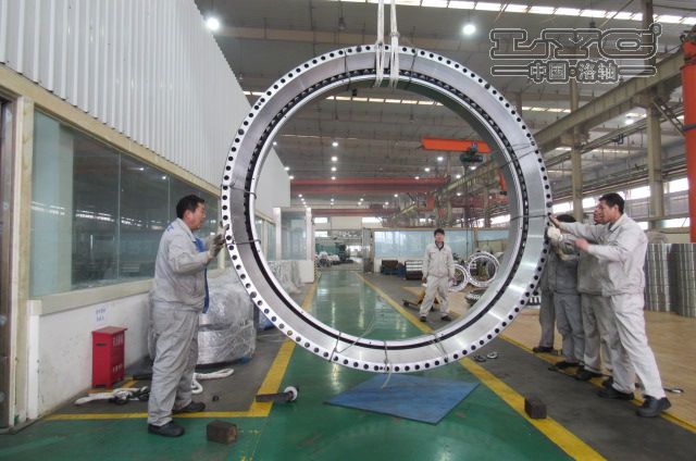 Countrys First Set of 6-Megawatt Wind Turbine Main Shaft Bearing Finished by LYC Independently