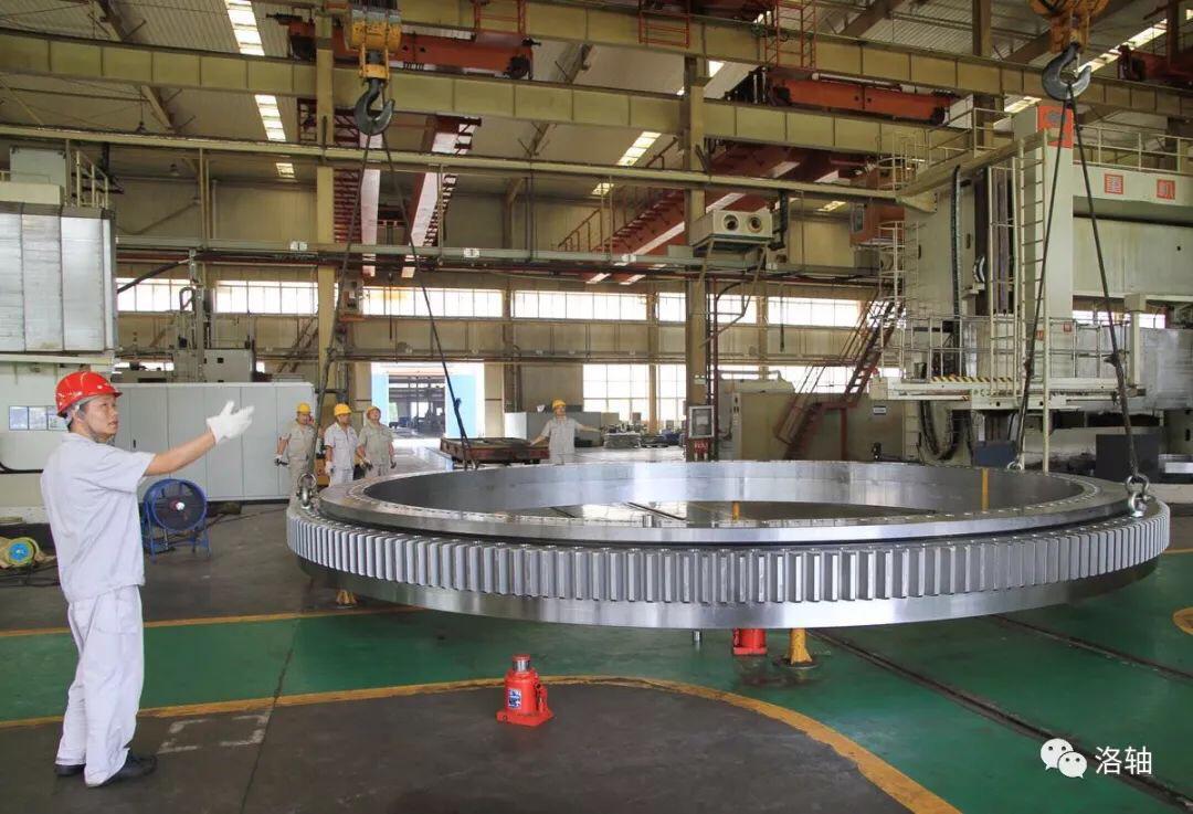 Two slewing bearings with outer diameter 7.8 meters were successfully delivered to one world famous port machinery company